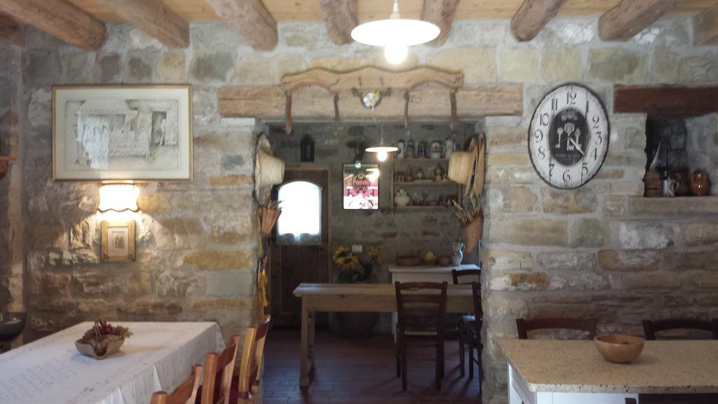 Agriturismo Casteldardo Guest House Trichiana Ngoại thất bức ảnh